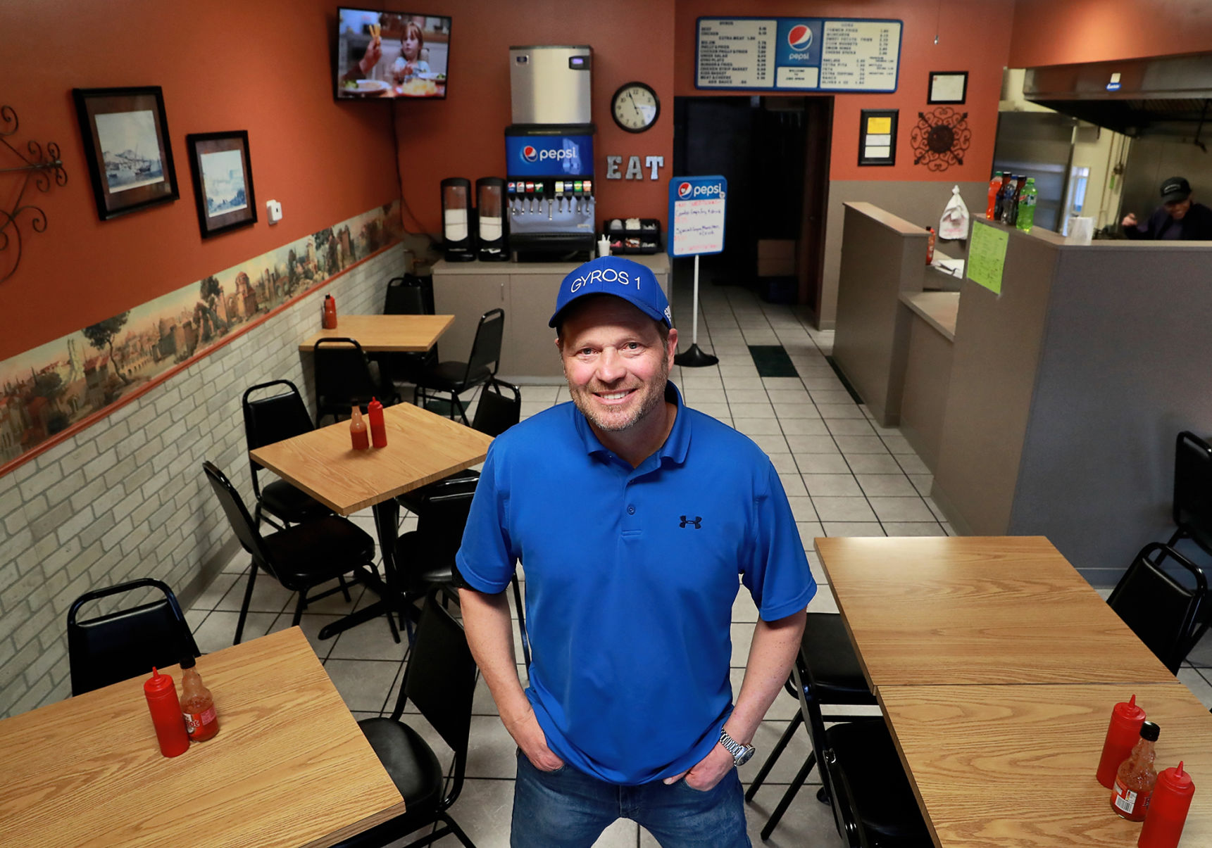 020920_JimsGyros4BIZ001_bjs.JPG